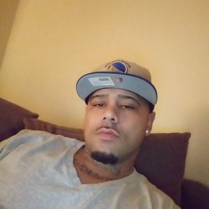 Meet your Posher, Derrick